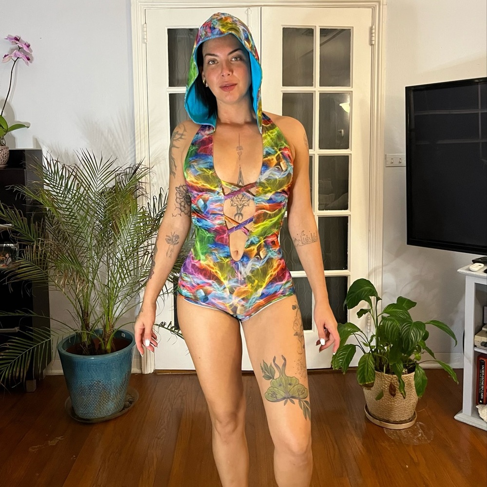 Colorful Smokey dreams romper with hood